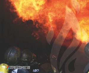 Podloška za miša "Flashover" s logotipom portala "vatrogastvo.hr"